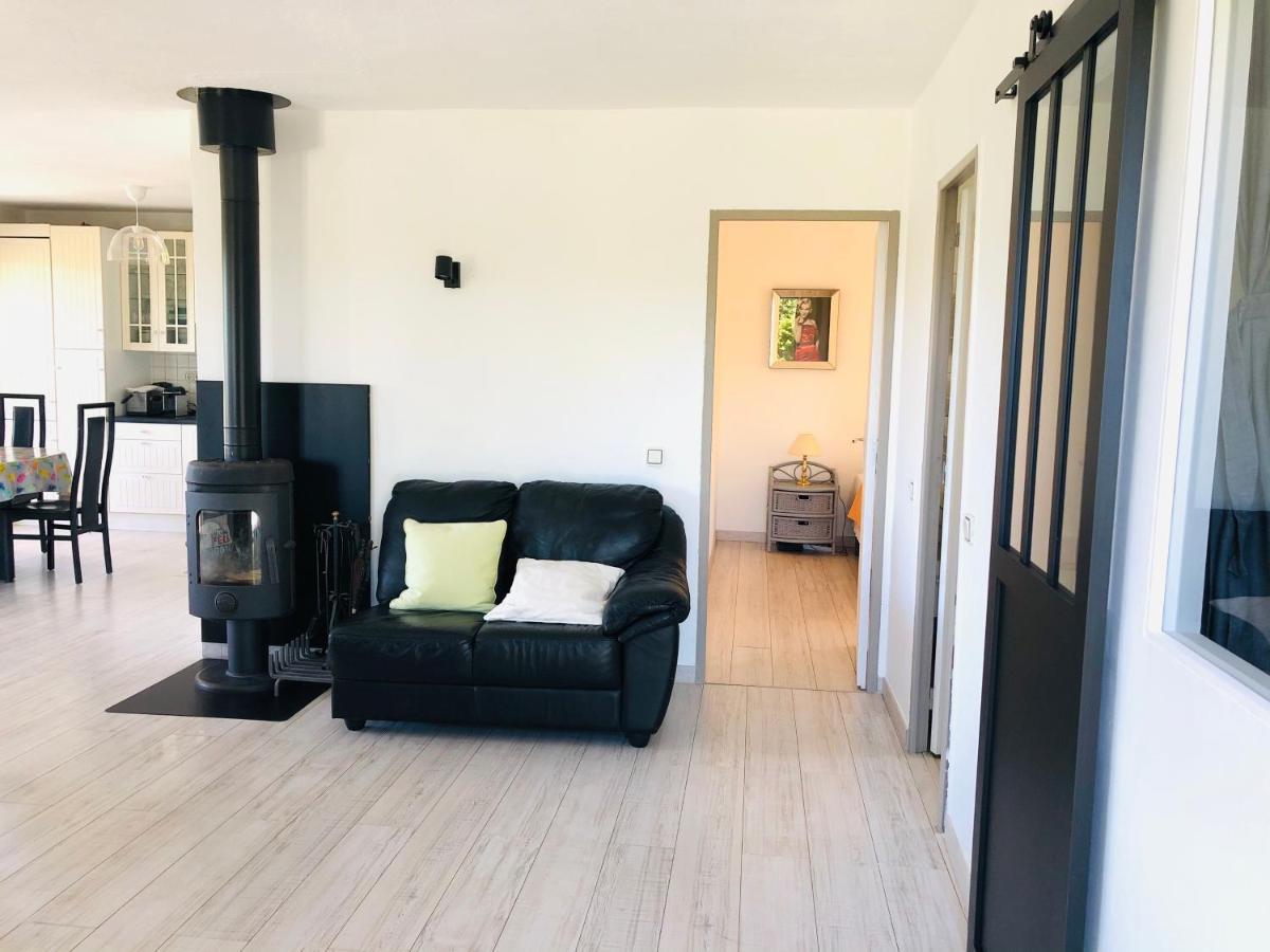 Madame Li Apartment Коголен Екстериор снимка